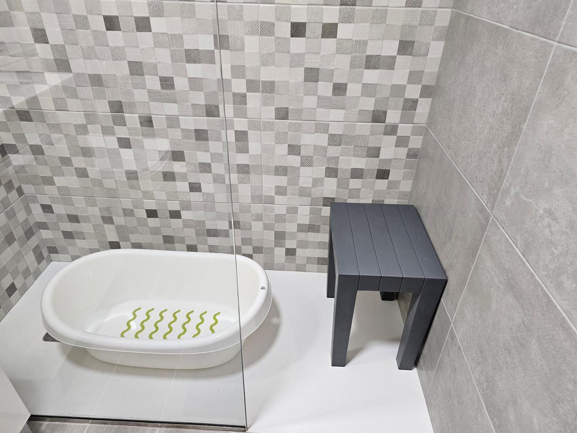Apartamento Entero, Enormes Piscinas, Terraza Y Playa Benalmadena Bagian luar foto